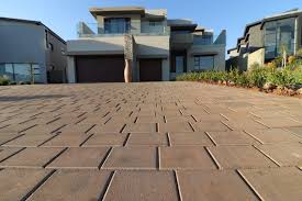 Best Decorative Concrete Driveways  in Nixon, TX